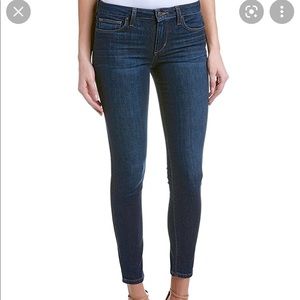 Joe’s Jeans Skinny Crop